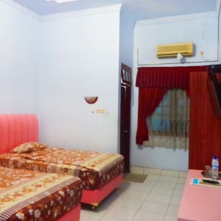 Hotel Indonesia Pekalongan Εξωτερικό φωτογραφία
